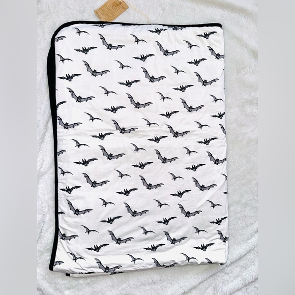 NIB Kyte Bats Toddler Blanket - Picture 4 of 5